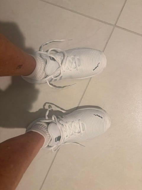 Customer photo review of 06613-102-M | HYPERCOURT EXPRESS 2 | WHITE/BLACK
