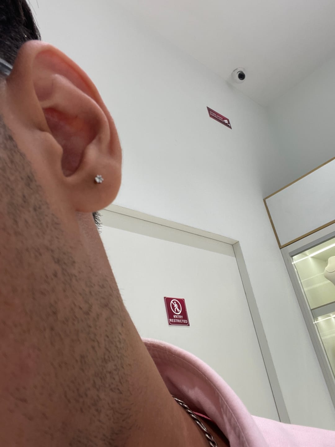 Customer photo review of Rose Gold Dot of Delight Diamond Nose Pin