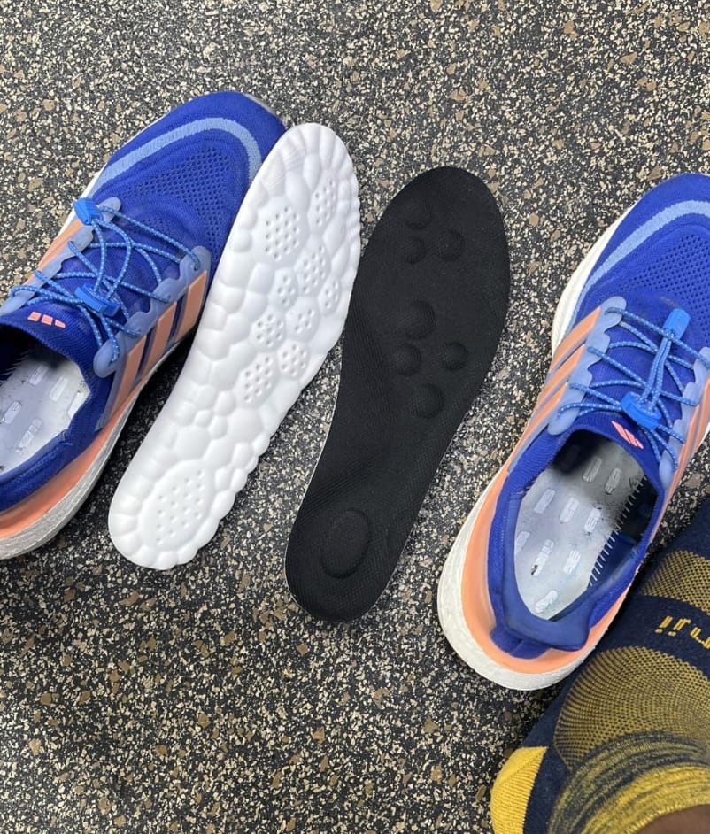 Customer photo review of Nyvolta™ ComfortStep — comodidad en cada paso.