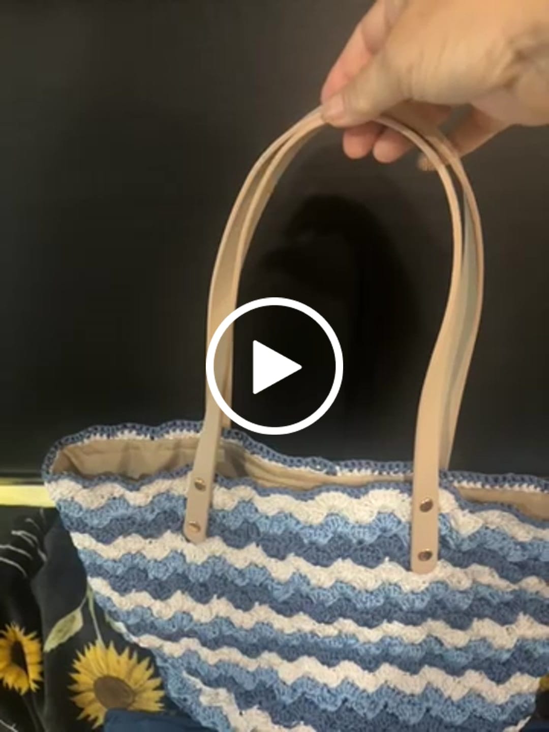 Customer video review of Seabreaze Wave Tote Crochet Kit
