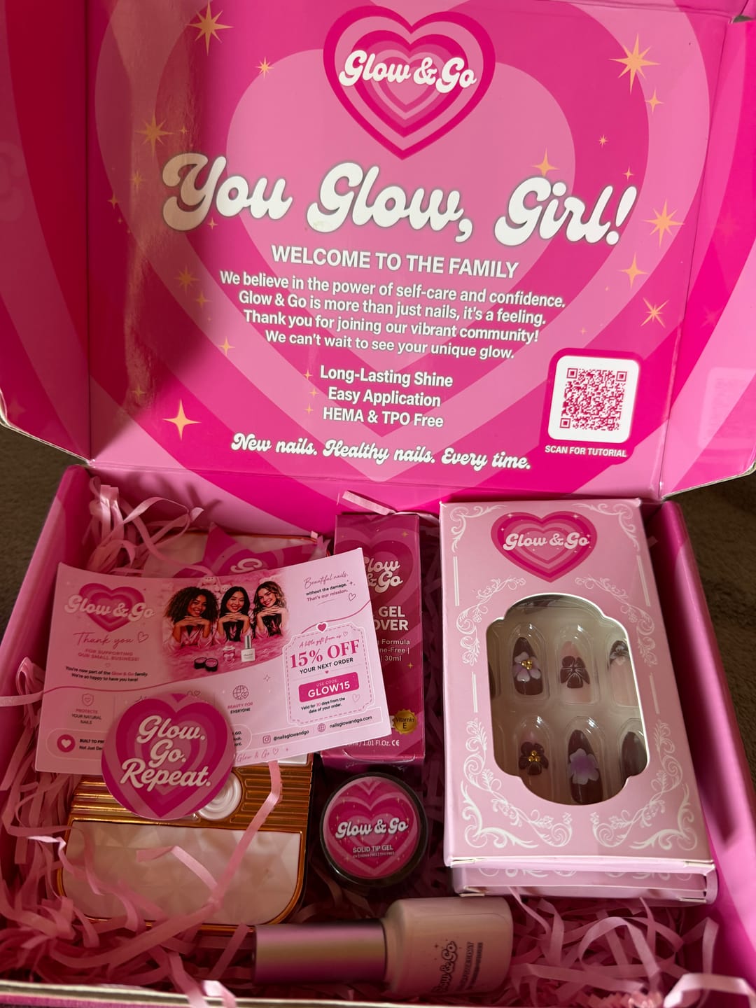 Customer photo review of Glow & Go Full Nail Kit