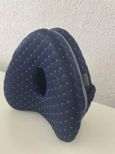 Customer photo review of RahaTherapy™ Leg Pillow