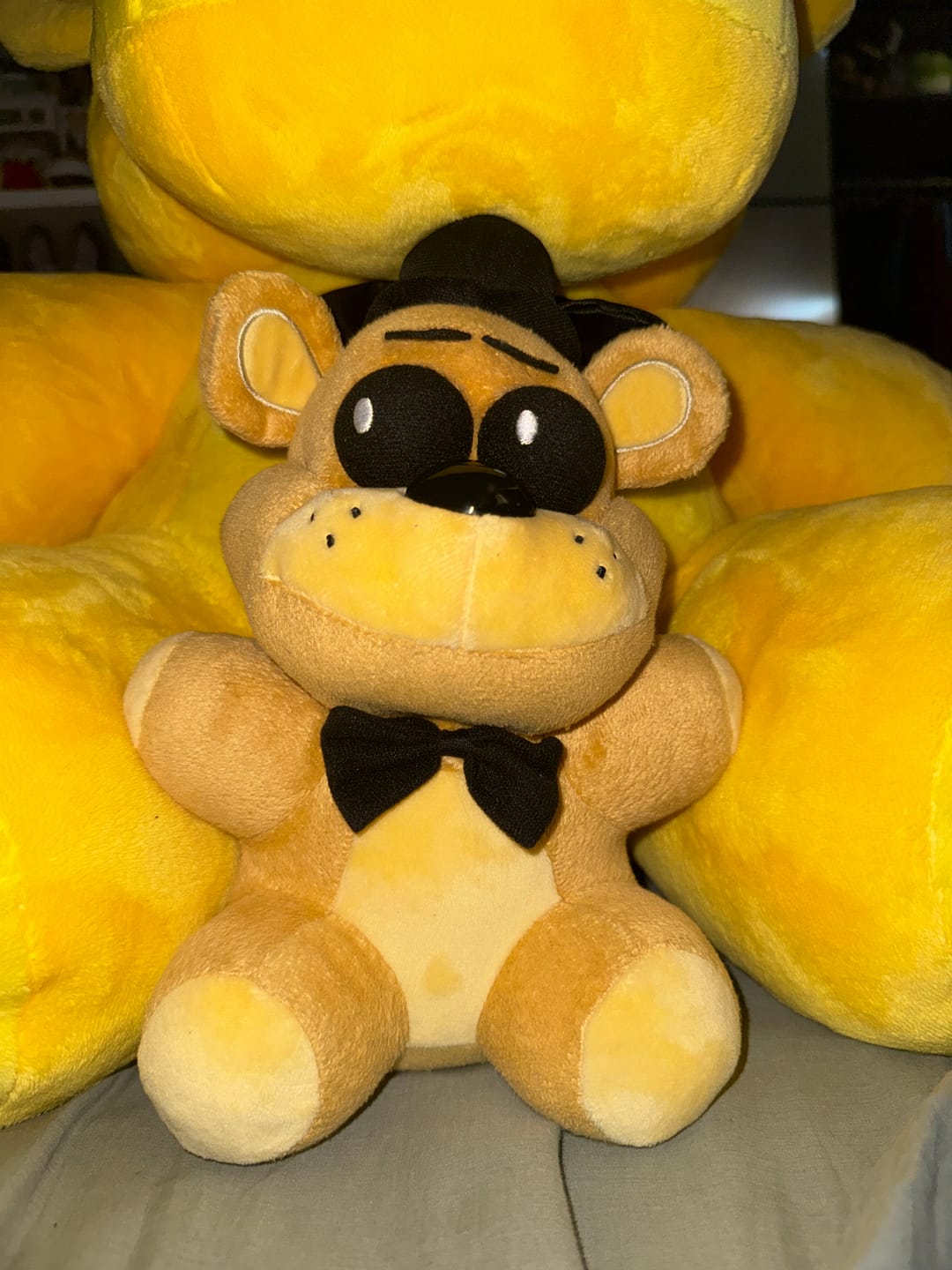 Customer photo review of Five Nights at Freddy's - Golden Freddy Plush