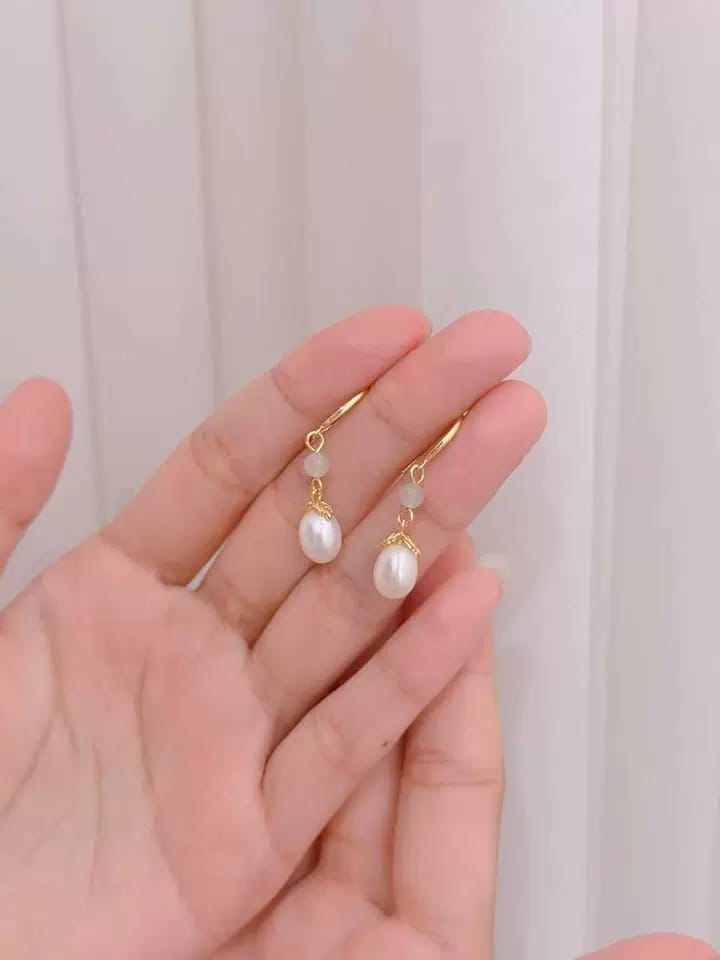 Customer photo review of Amara Freshwater Pearl Drop Earrings