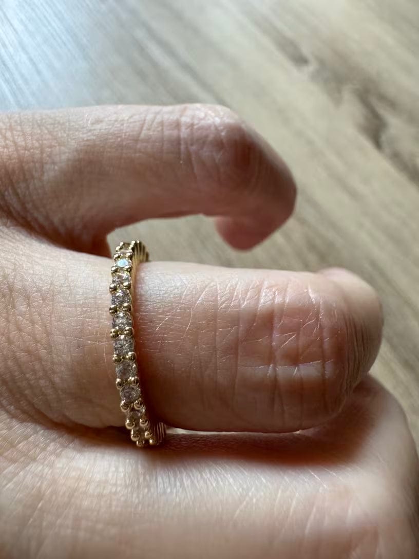 Customer photo review of Pearl Kiss Armband