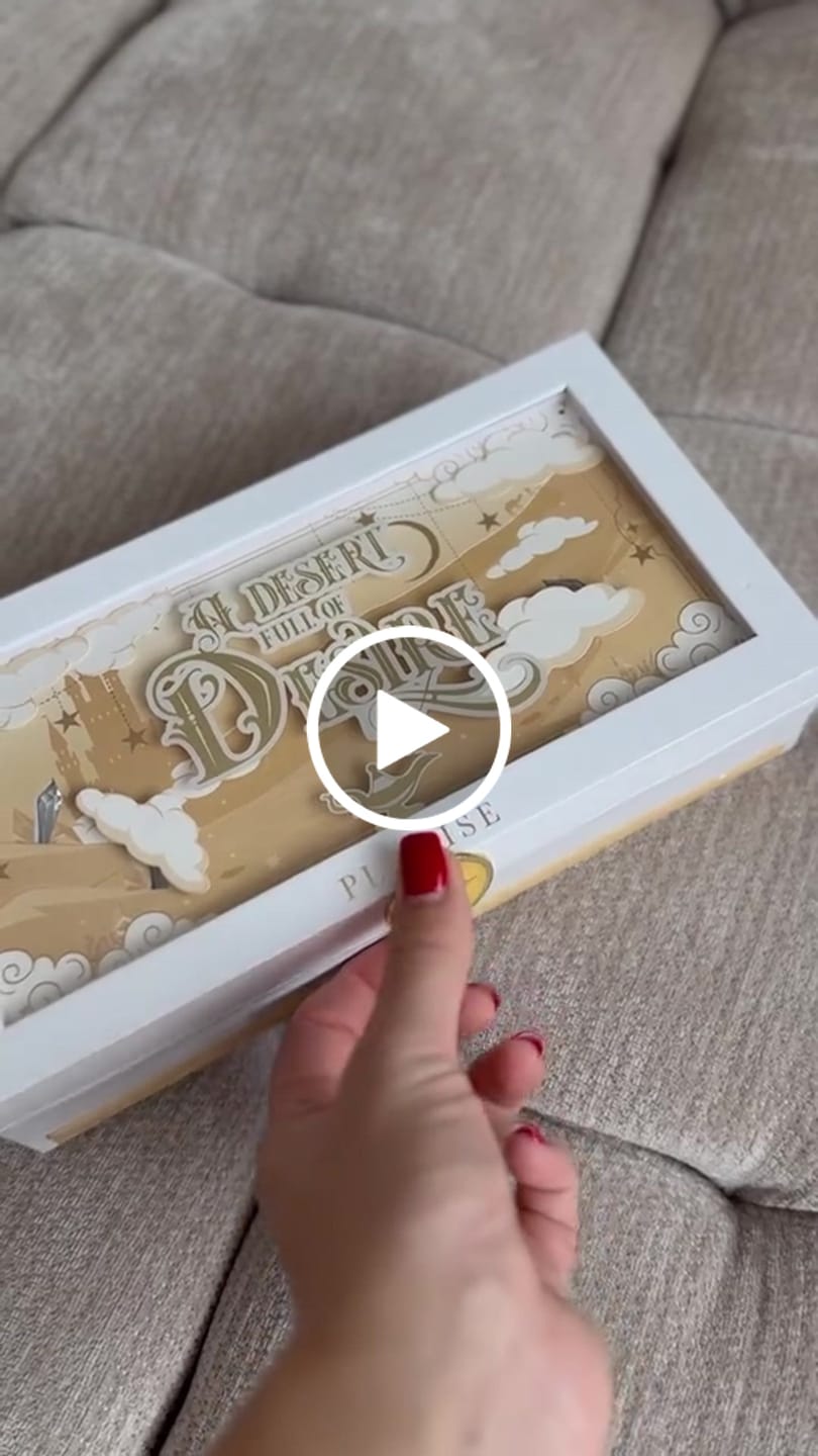 Customer video review of A Desert Full Of Desire Palette