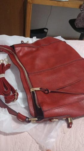 Customer photo review of Luxury Leather Hobo Anti-Theft Handbag + FREE Pouch Wallet