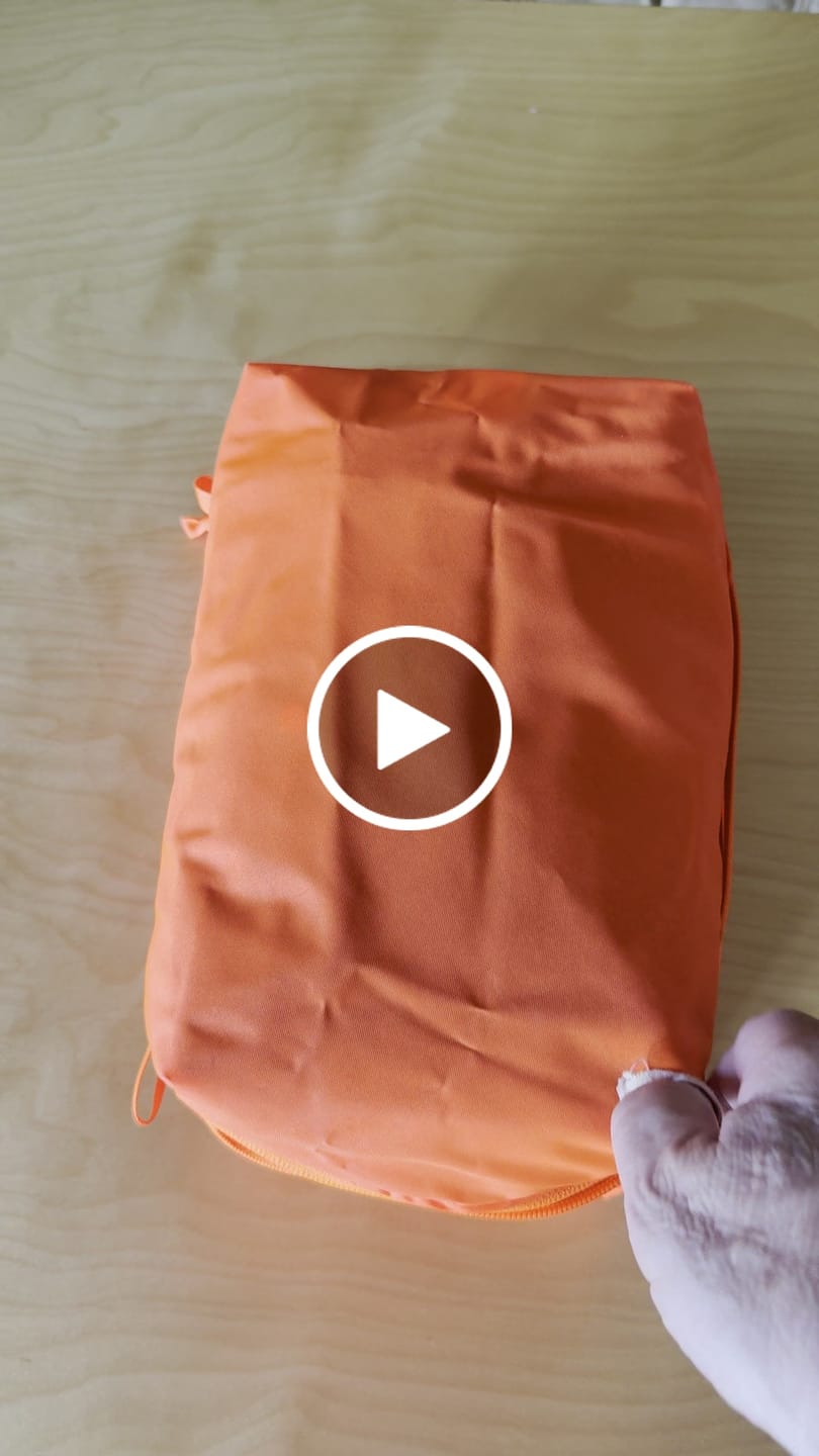 Customer video review of EVERGOODS Transit Packing Cube 8L, Hot Orange