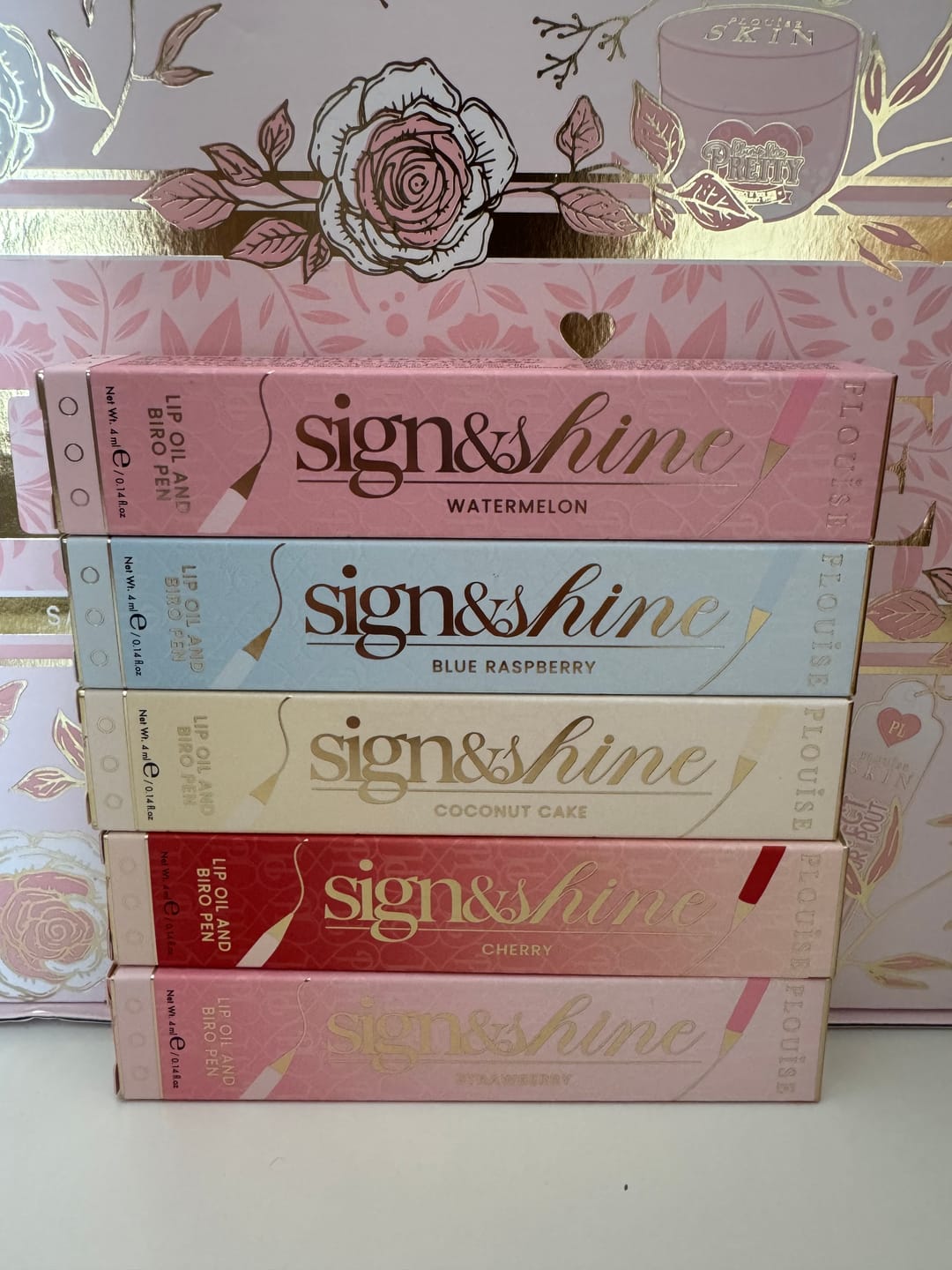 Customer photo review of Back to Business Sign And Shine Lip Oil Pen - PRE-ORDER