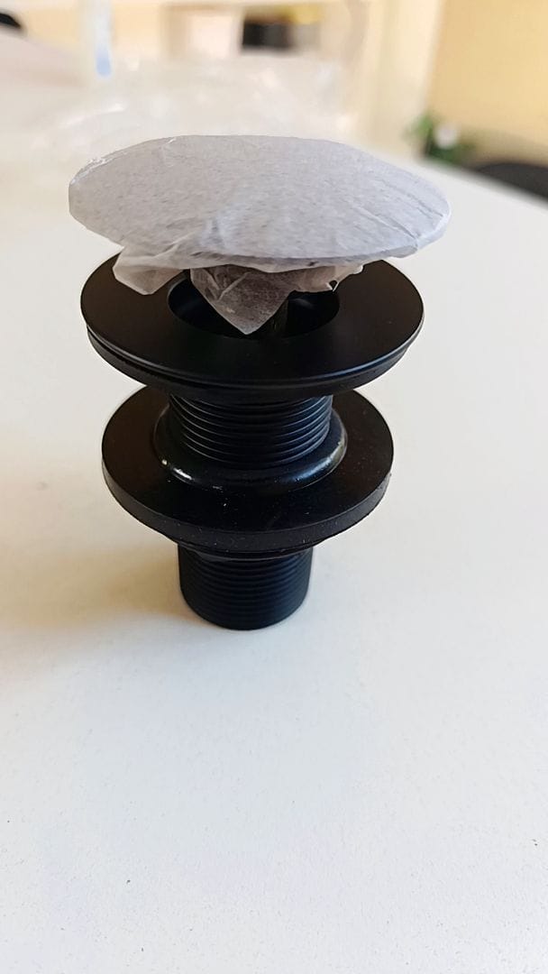 Customer photo review of Válvula Click Pia Banheiro Lavabo Ralo Cuba Preta 7/8 Inox