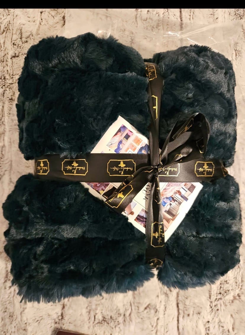 Customer photo review of Travel Size Blanket Subscription