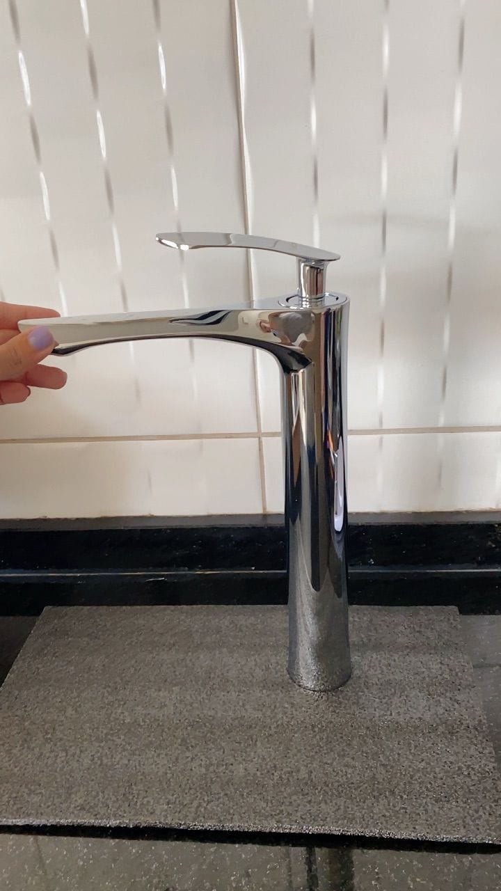 Customer photo review of Torneira Para Banheiro Gourmet Monocomando Aqua Lux