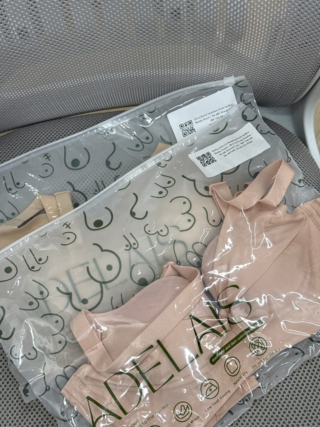 Customer photo review of Refine SilkLite Shaping Push Up Bra In Soft Pink