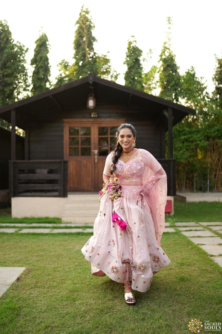 Customer photo review of Luna Parandi