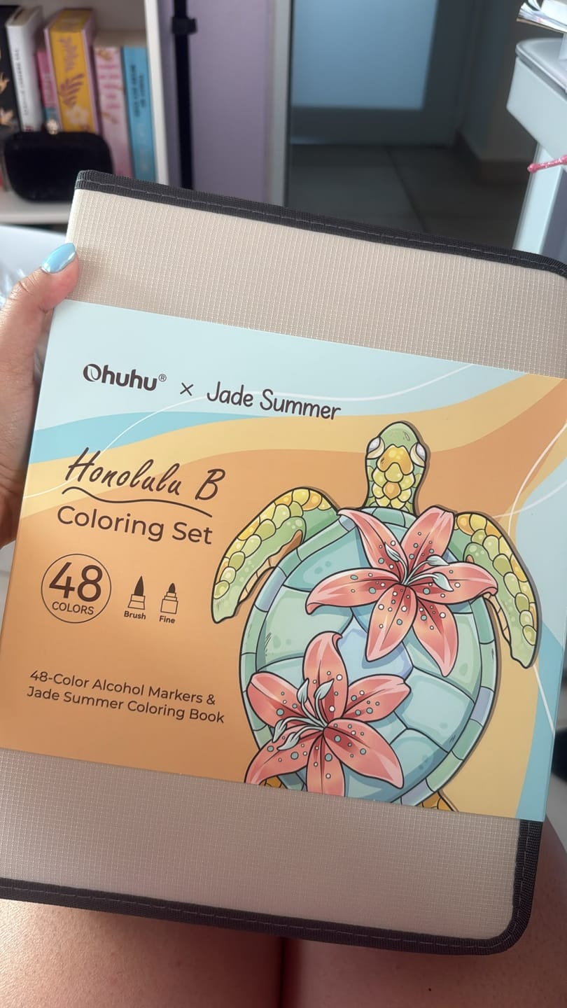 Customer photo review of Ohuhu x Jade Summer Alcohol Markers & Coloring Book Set, 47 Colors + 1 Colorless Blender, Honolulu B, Brush & Fine Dual Tips