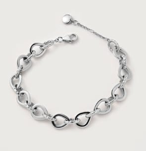 Customer photo review of Love Link Bracelet