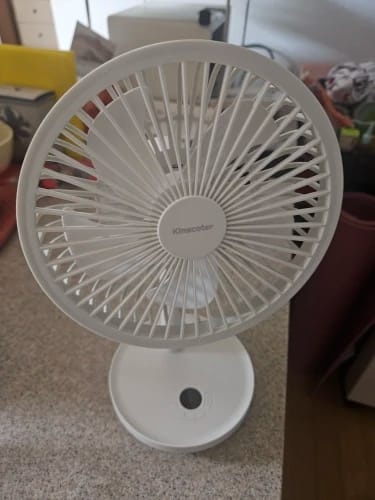 Customer photo review of Rechargeable Oscillating Desk Fan with Five Speeds