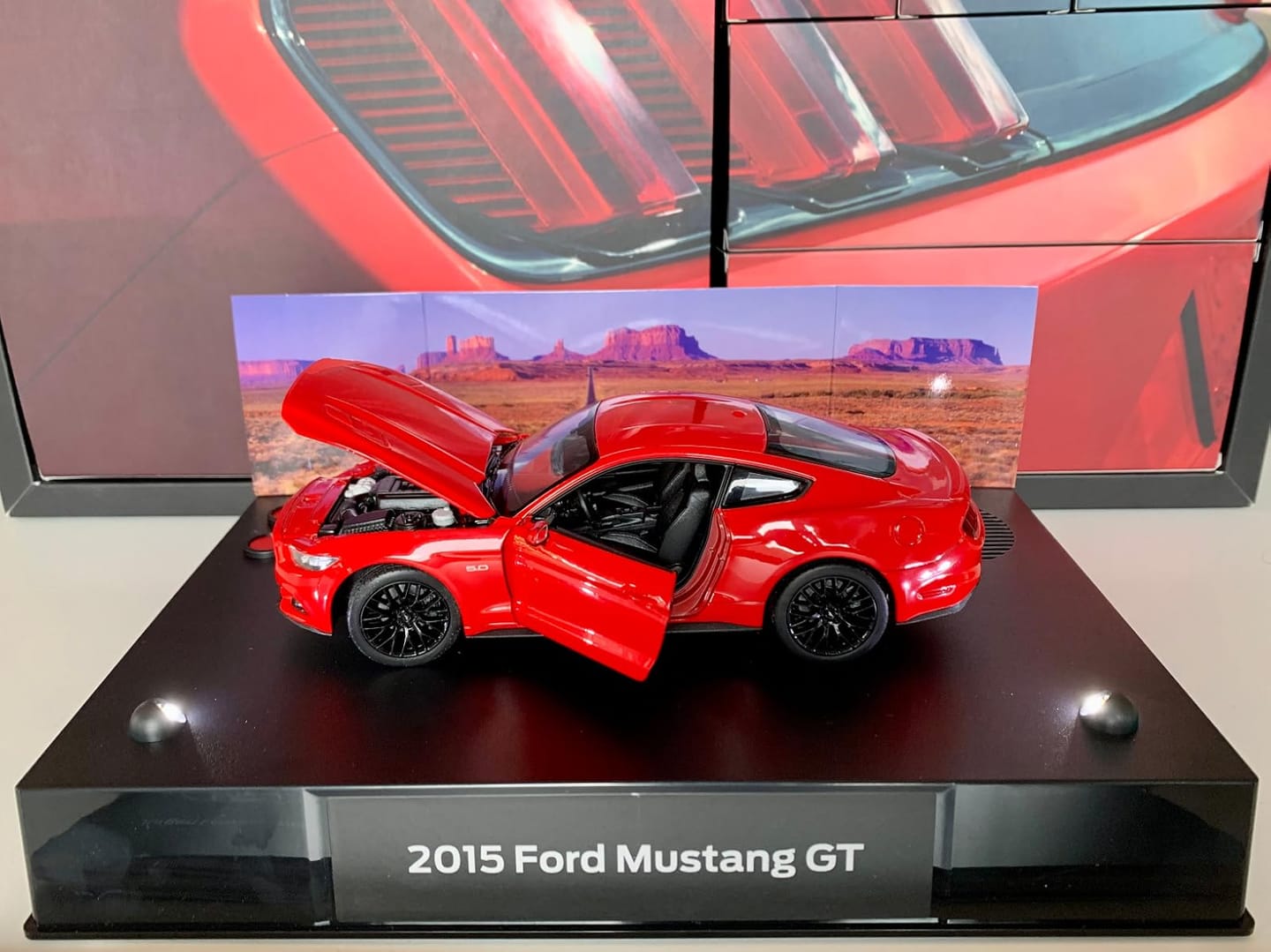 Customer photo review of Ford Mustang GT Advent Calendar 1:24