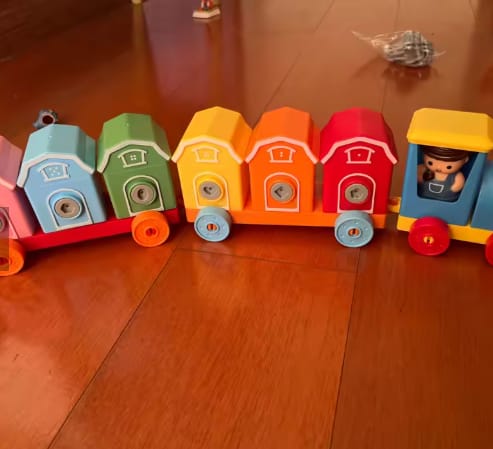 Customer photo review of CleverCargo™ Learning Train