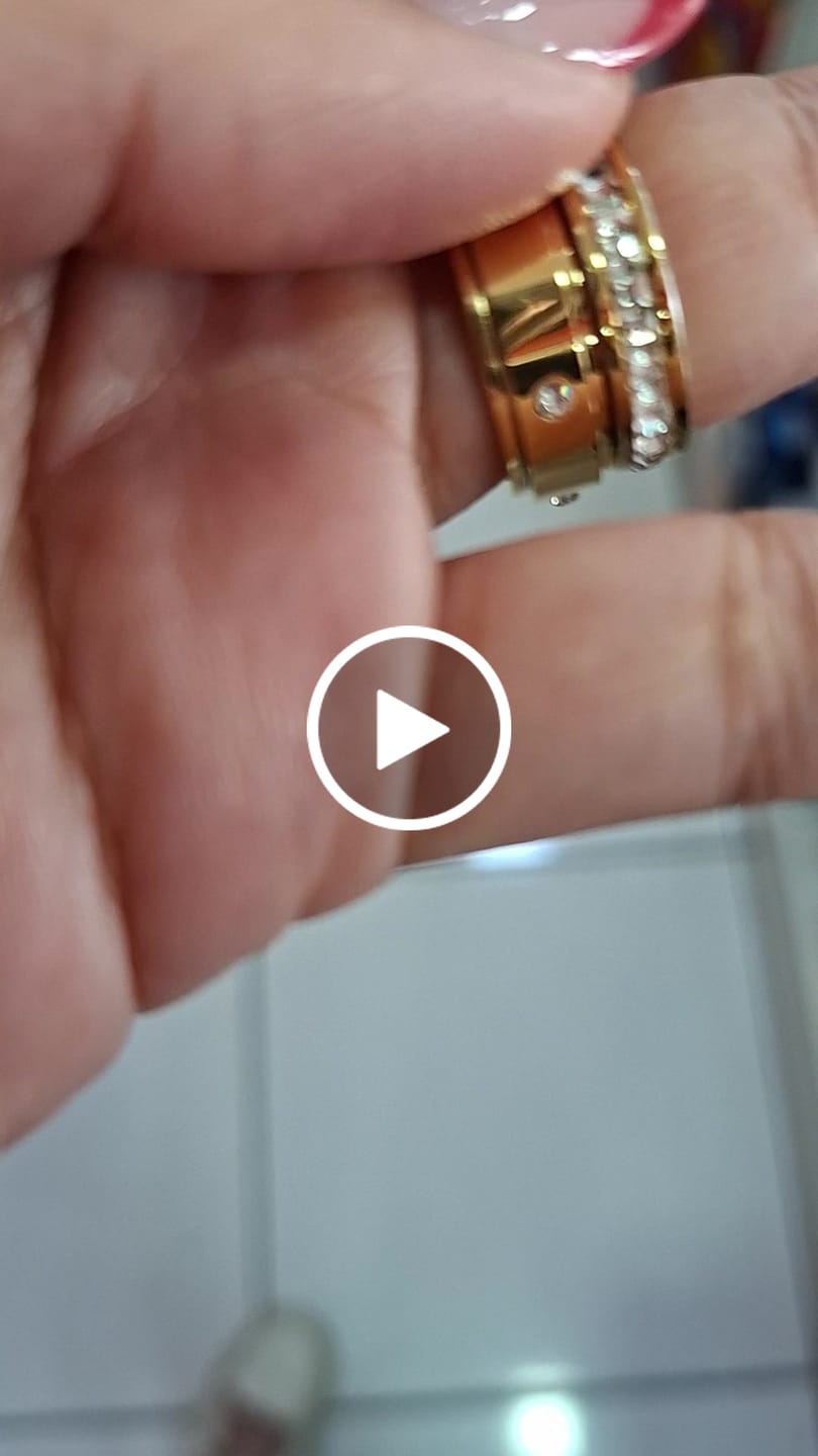 Customer video review of Aliança Glamour Banhada em Ouro 18k
