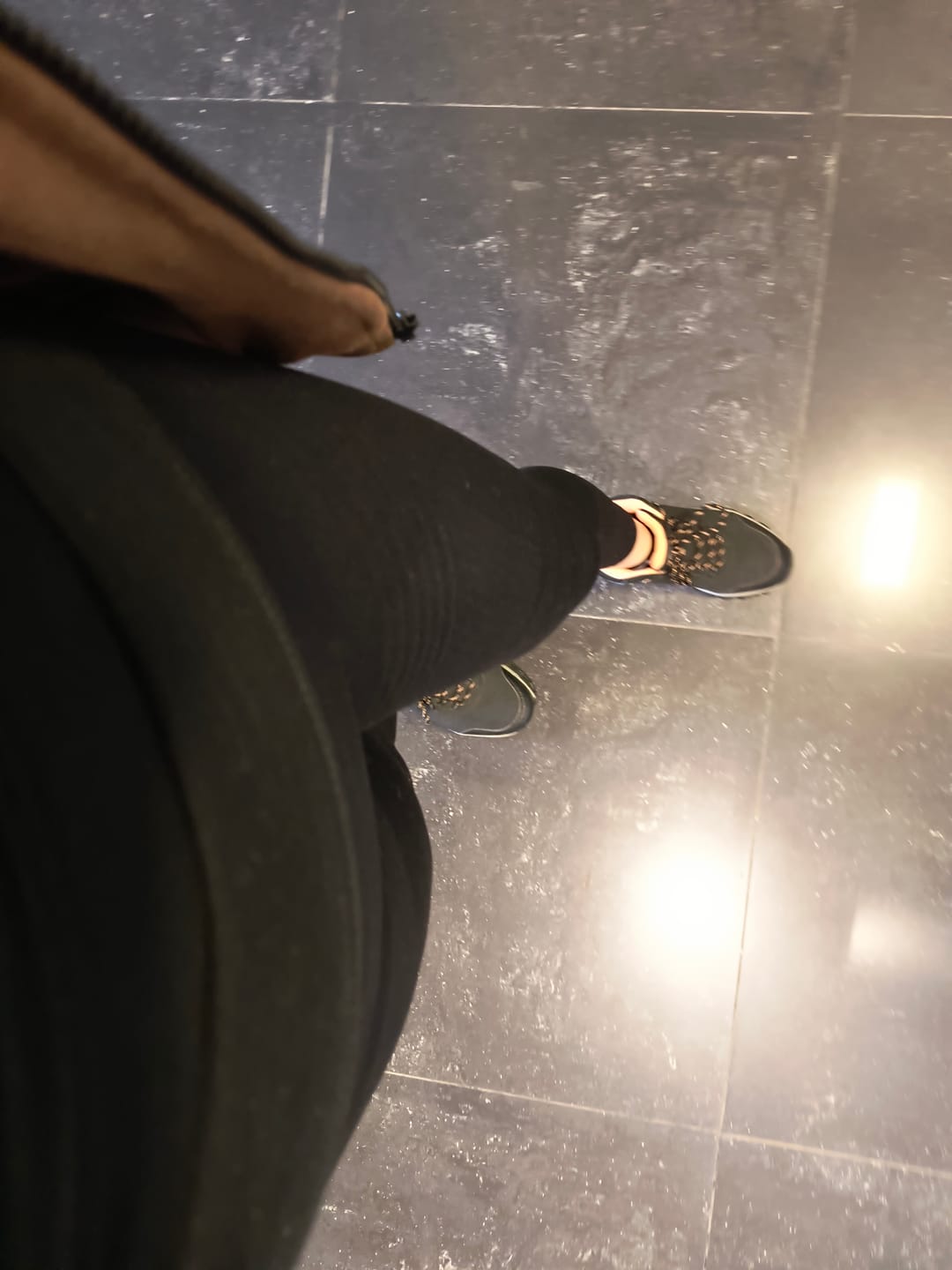 Customer photo review of Calza Skyva con Tecnología ActiveDrain™ - Anti-Celulitis