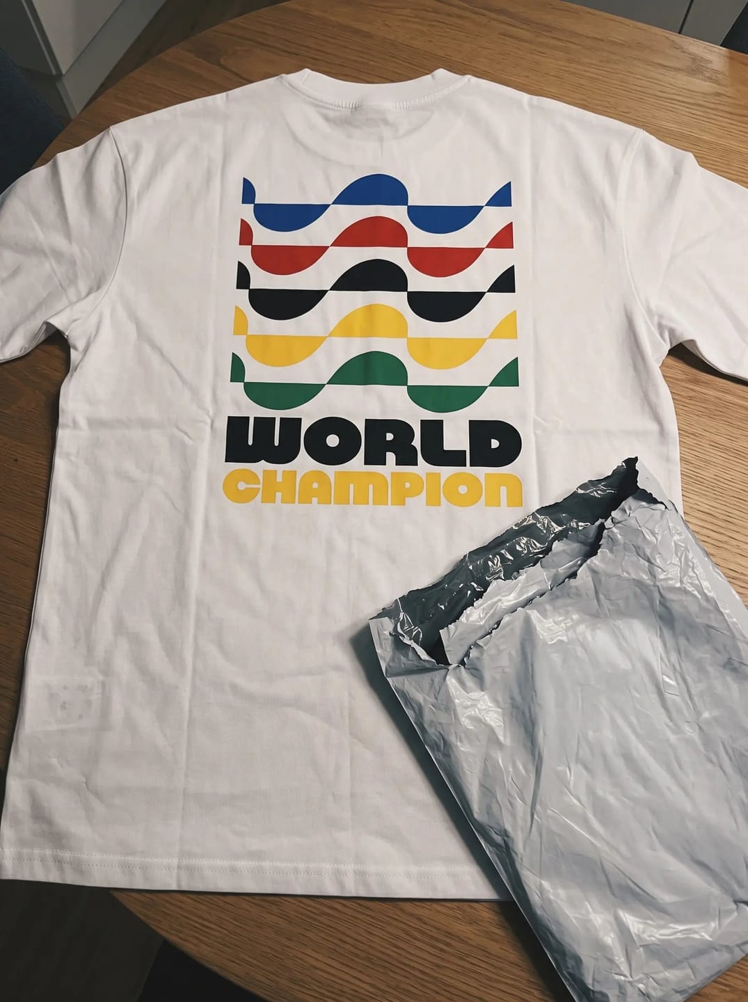 Customer photo review of T-shirt oversize - World Champion