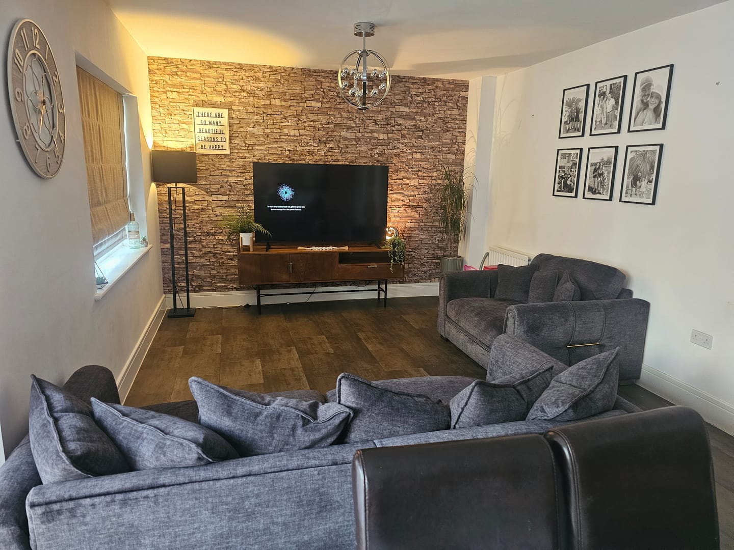 Customer photo review of Mixed Brown | Slate Effect | OYTAS-105