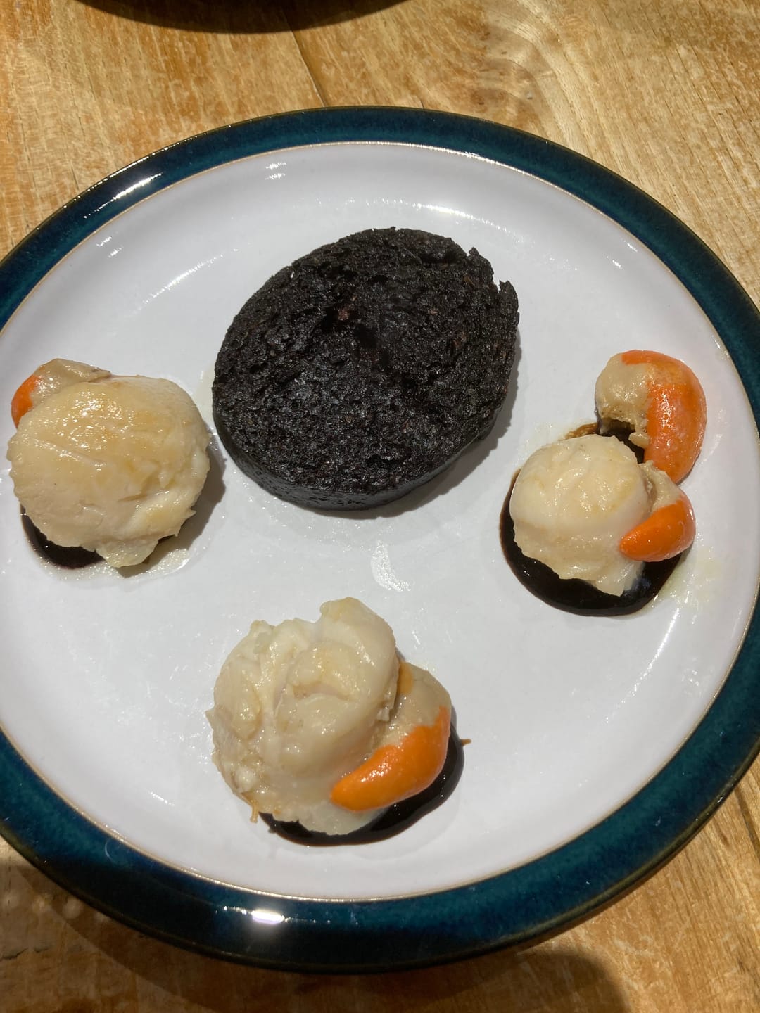 Customer photo review of Fresh King Scallops