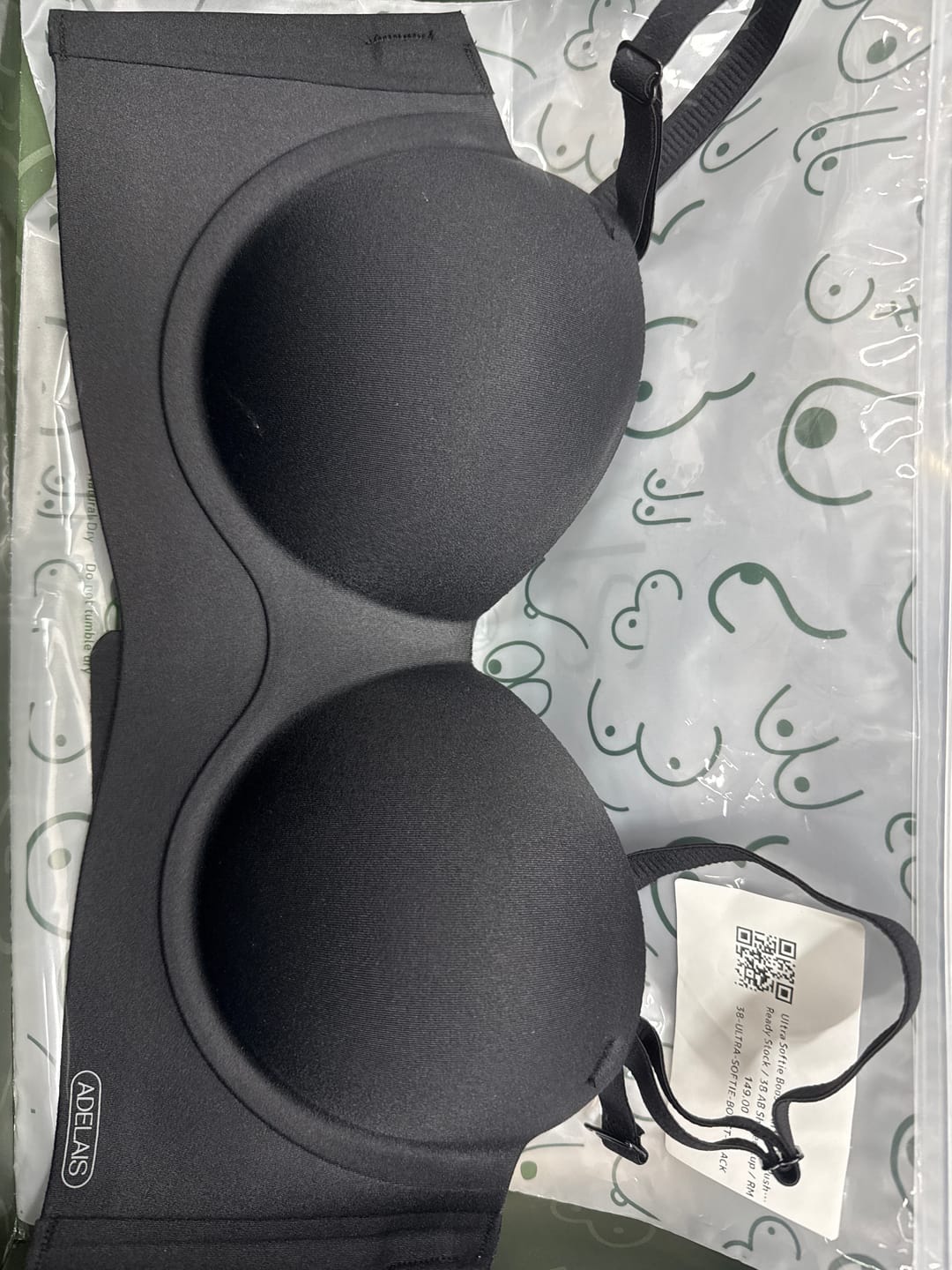 Customer photo review of Ultra Softie Boost Multi-Way Push Up Bra In Black