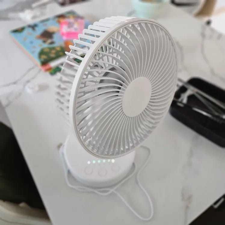 Customer photo review of 3600mAh USB Rechargeable Desk Fan with Four Speeds