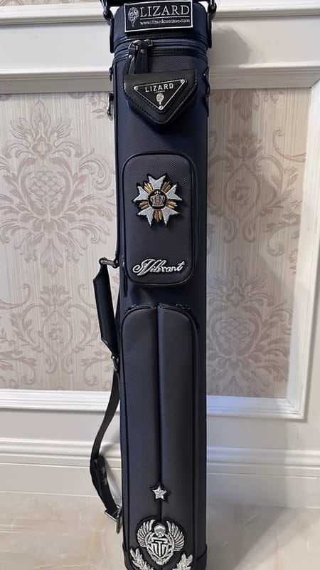 Customer photo review of Lizard Scarab Series Cue Case 3B4S