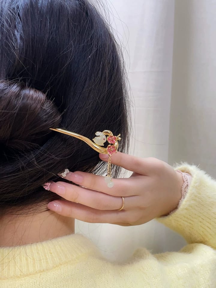 Customer photo review of Jade Rabbit and Plum Blossom Hairpin