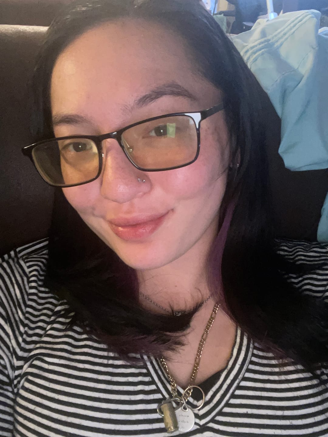 Customer photo review of Purple Shampoo Bar with Biotin – Blonde & Gray | VIORI
