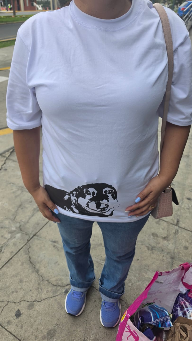 Customer photo review of Perro Gordis
