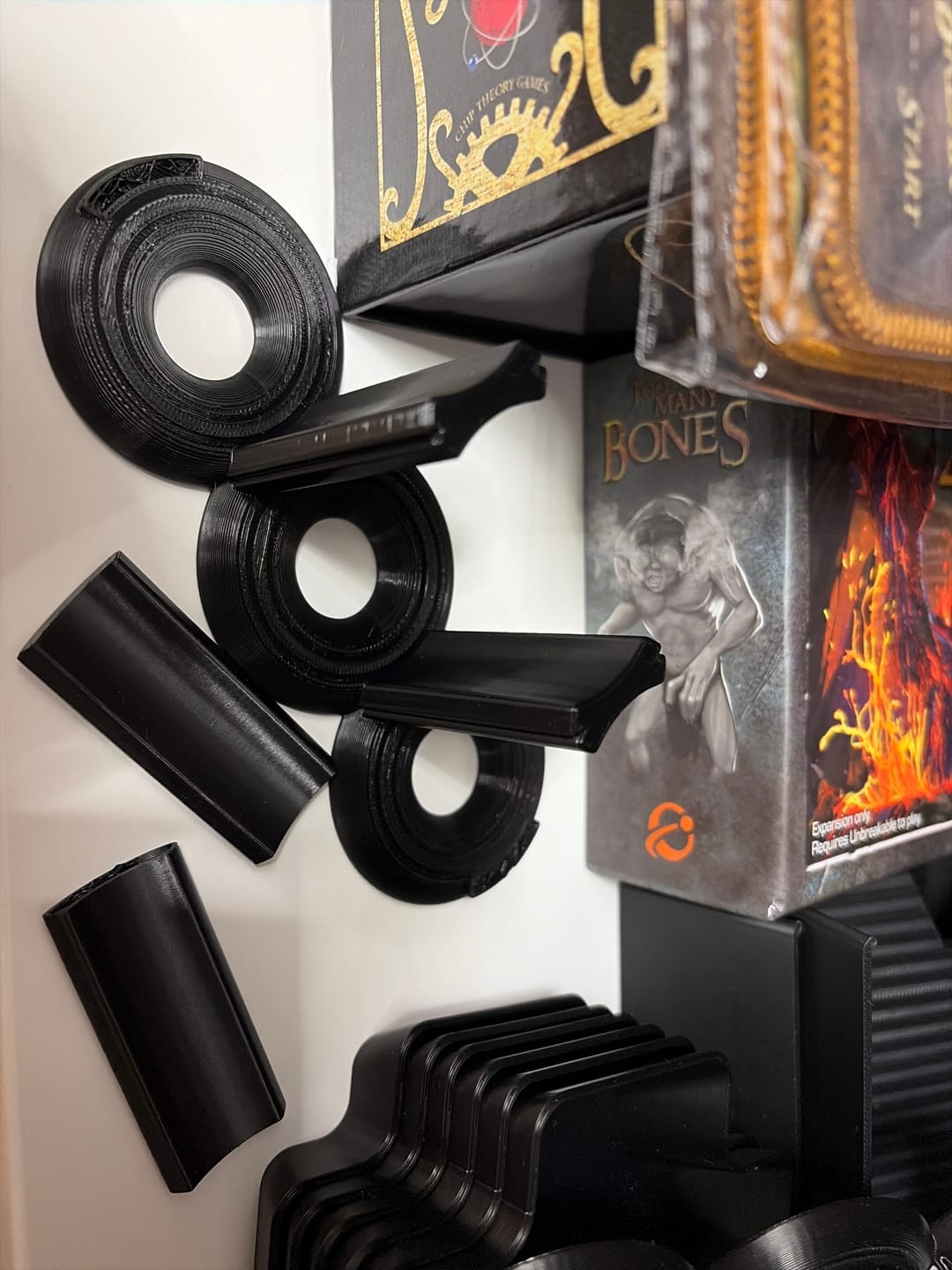 Customer photo review of UNSPIELBAR+ Chiphalter Line Schwarz