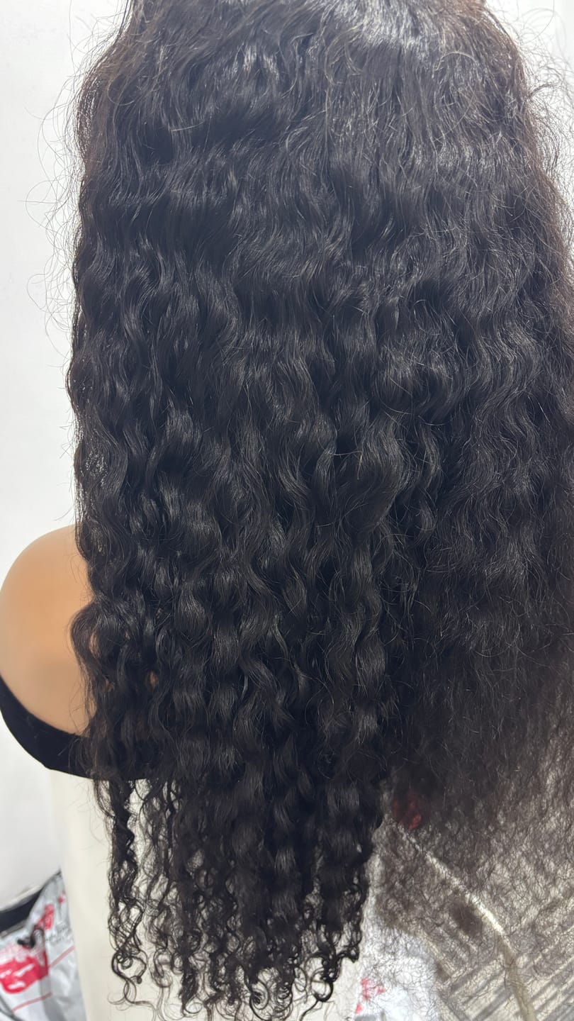 Customer photo review of Wavymy 2-in-1 Straight to Curly Wear Go Glueless 7x5 Lace Wig 180% Density Human Hair Wig