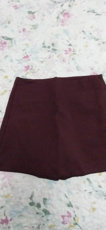 Customer photo review of Tailored High-Waisted Skort