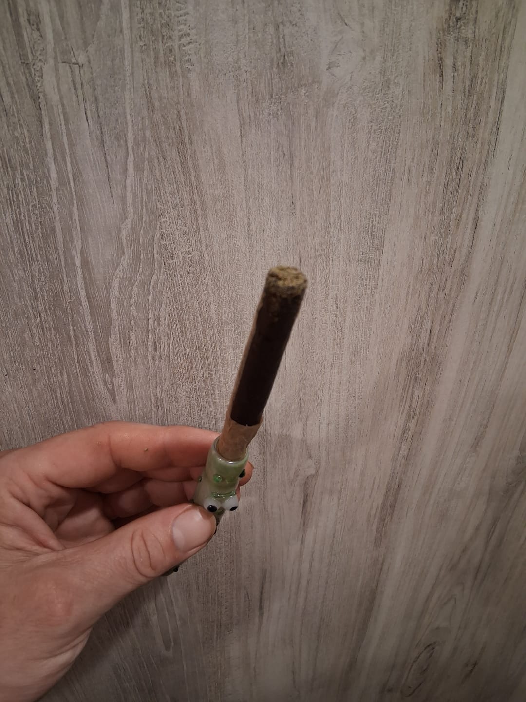 Customer photo review of White Rhino THCA Flower
