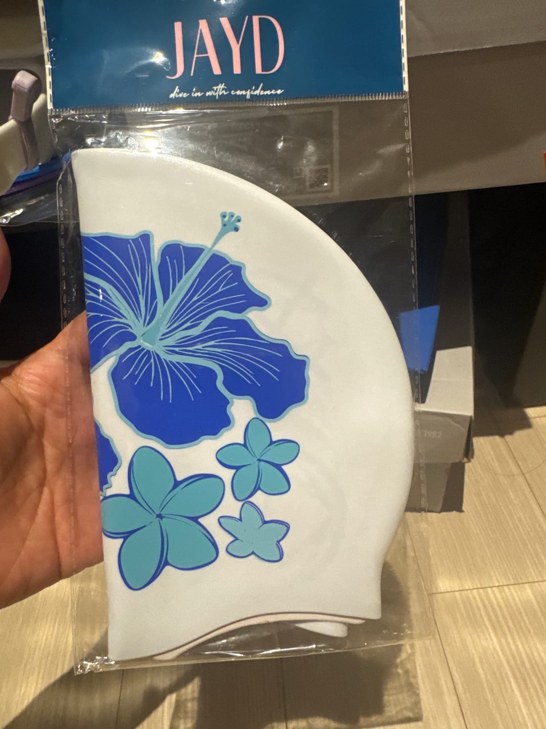 Customer photo review of JAYD Swim Cap - Hibiscus Dreams