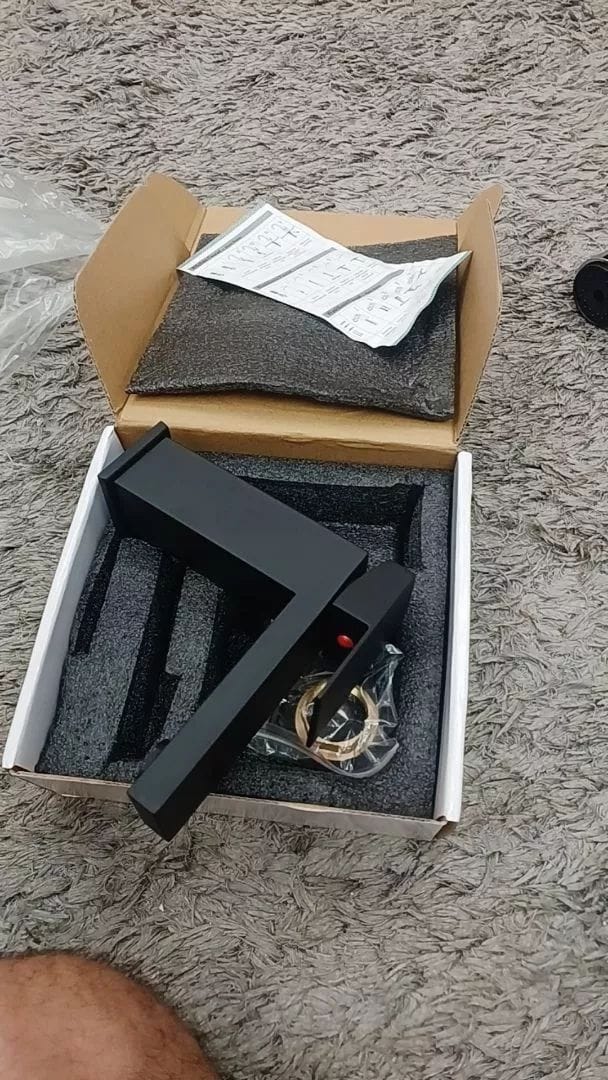 Customer photo review of Torneira Monocomando Para Banheiro PureStream