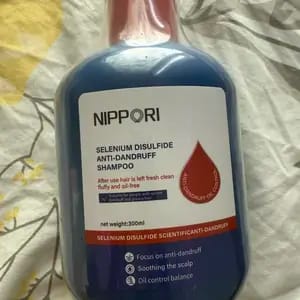 Customer photo review of Controllo Olio Shampoo Antiforfora Delicato con Selenium