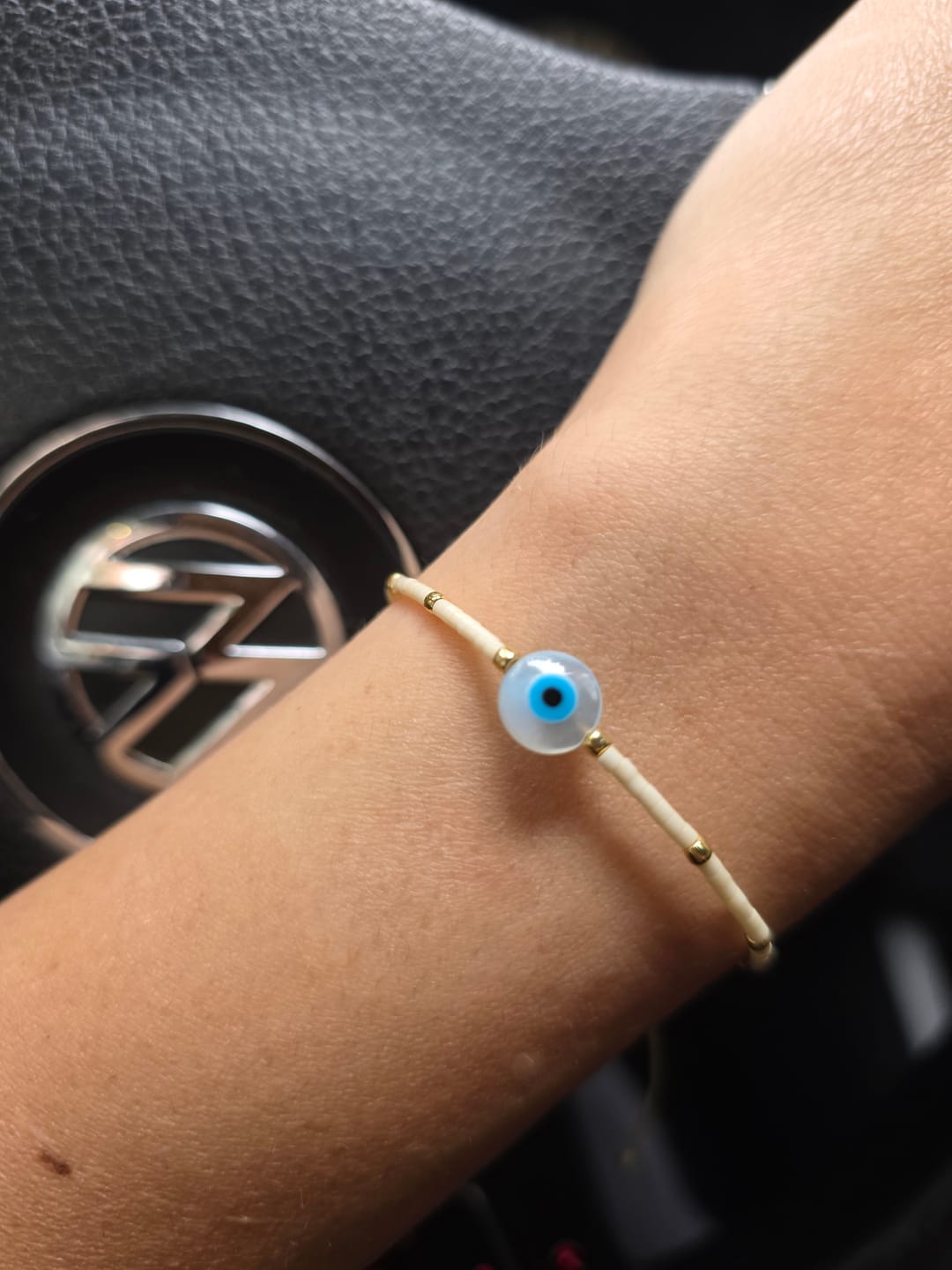 Customer photo review of Pulsera Chaquiras Con Ojo Turco
