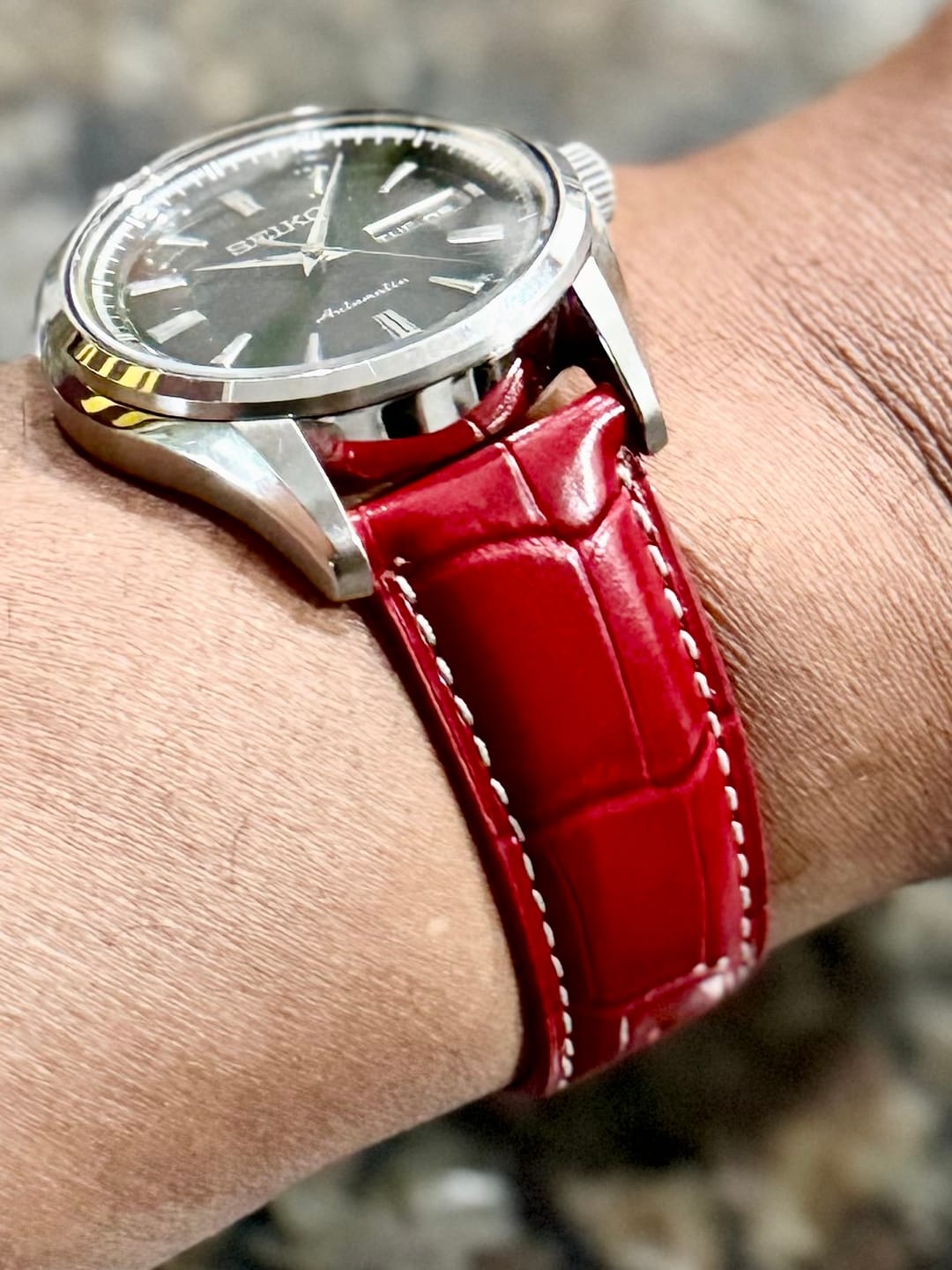 Customer photo review of Leather - Crocodile Grain - Cherry Red