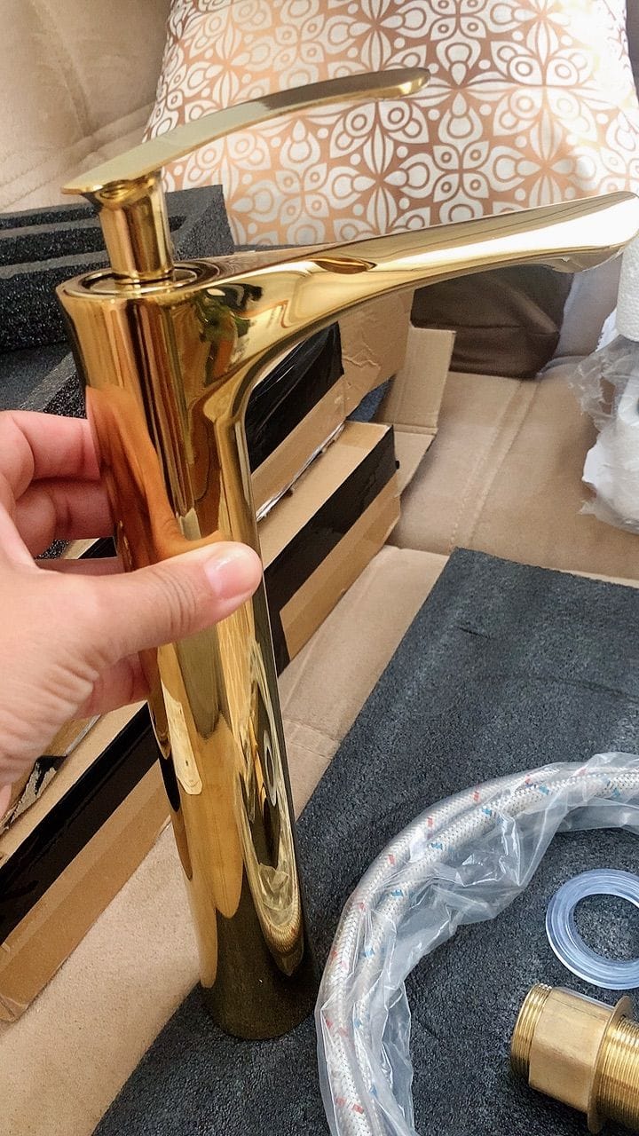 Customer photo review of Torneira Para Banheiro Gourmet Monocomando Aqua Lux