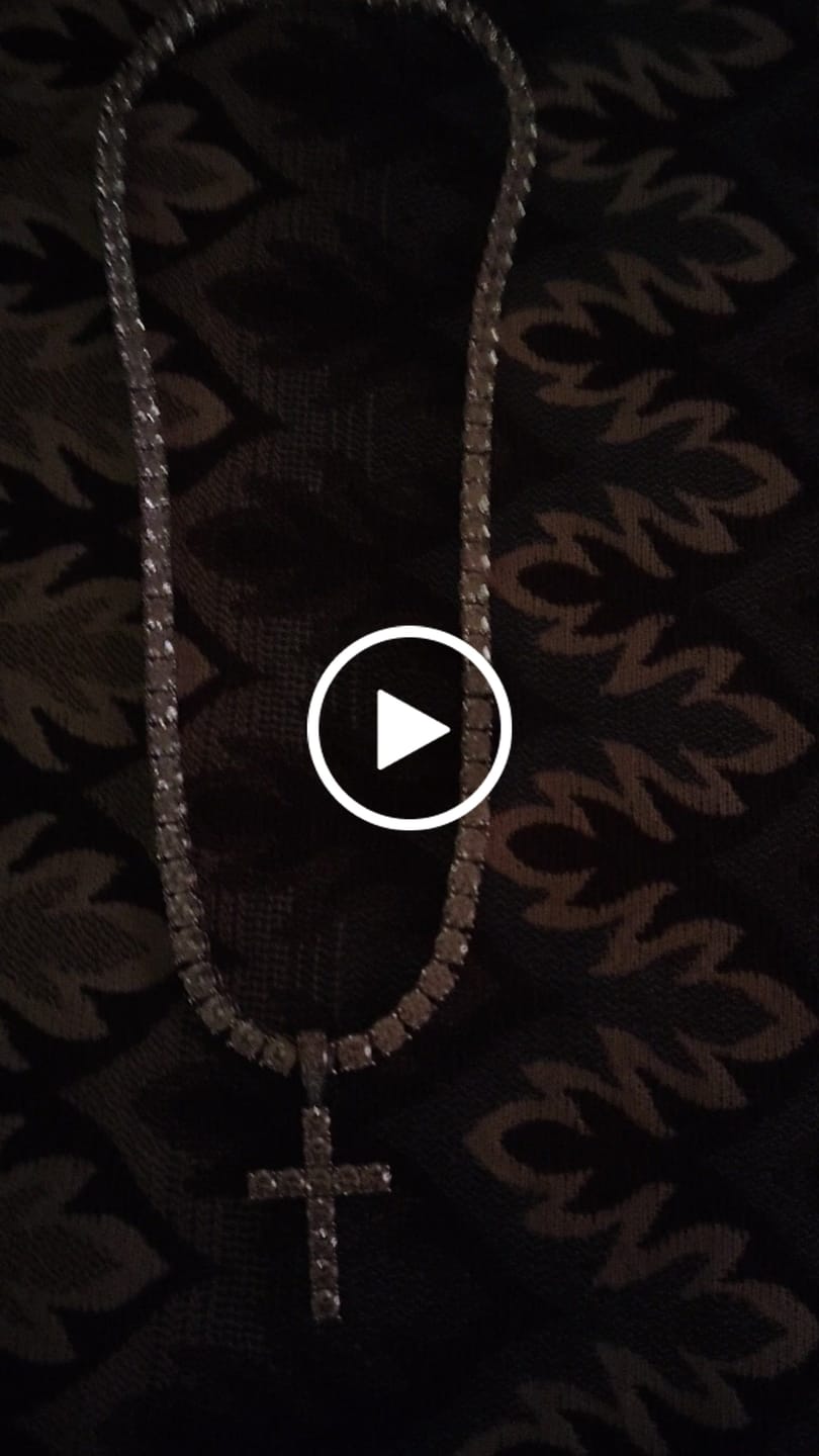 Customer video review of 4.5mm Tennis Chain - White Gold