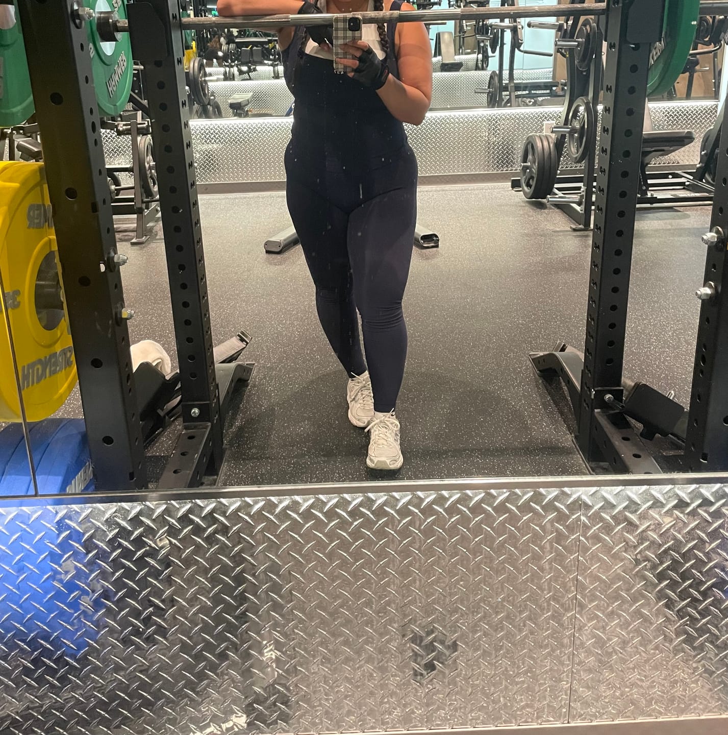 Customer photo review of The Square Tank / Navy