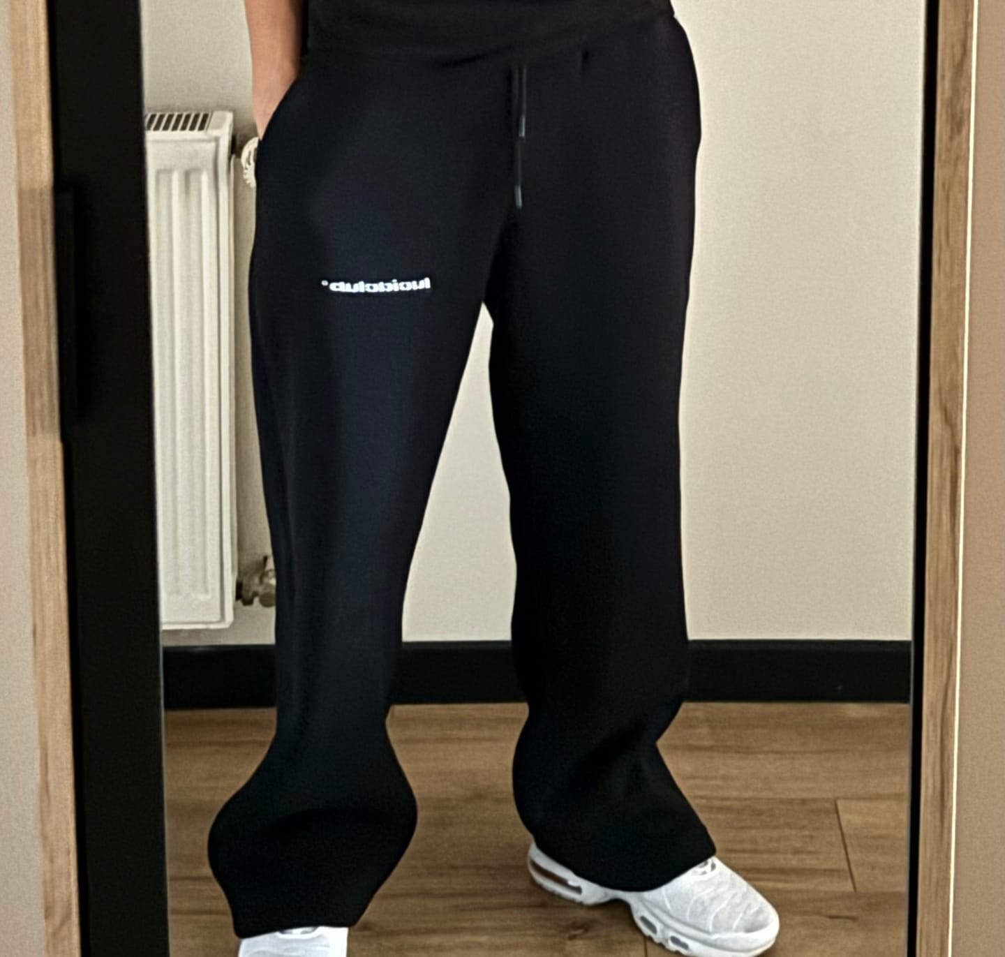 Customer photo review of Cozy Sweatpants "Navy Blue"