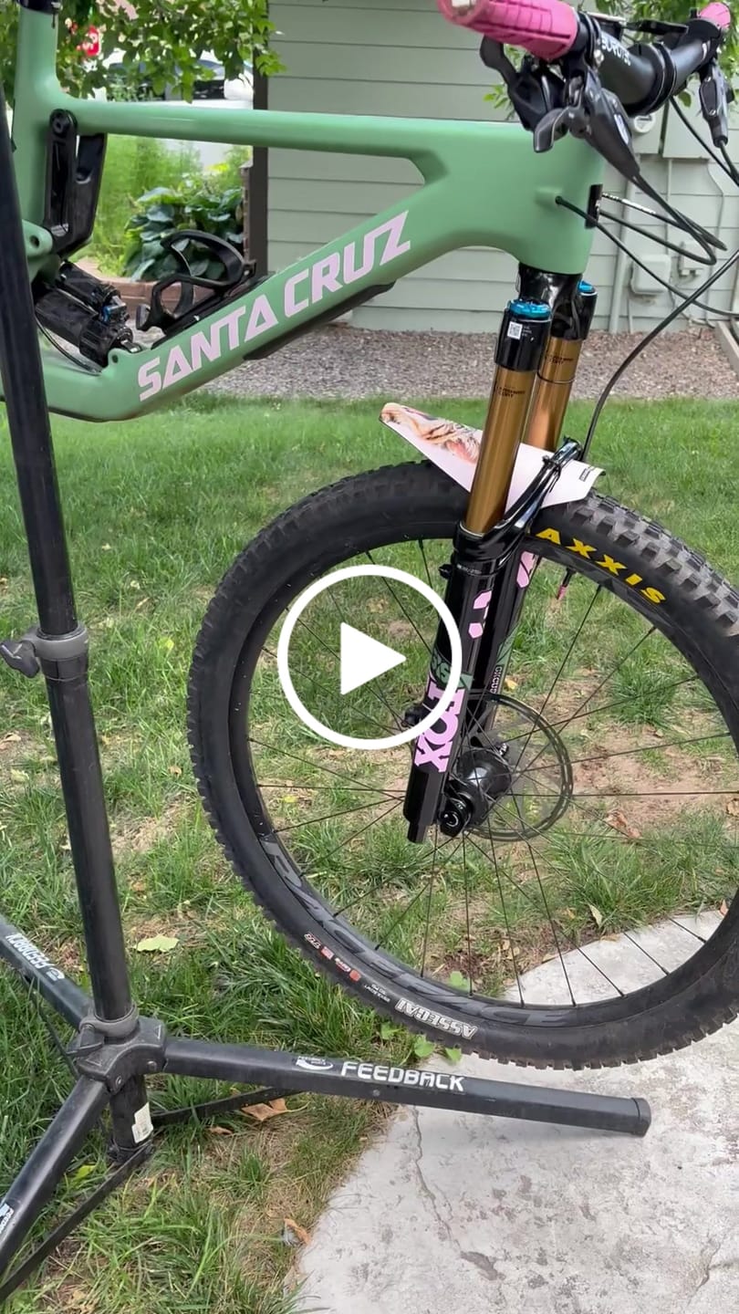 Customer video review of Custom Fender