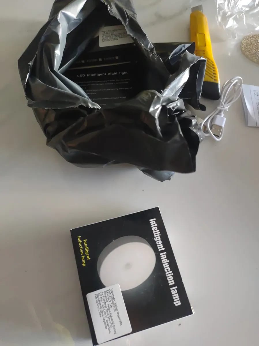 Customer photo review of 🏠Luz Led Con Sensor De Movimiento (Cálido)💡PACK X2 UNIDADES