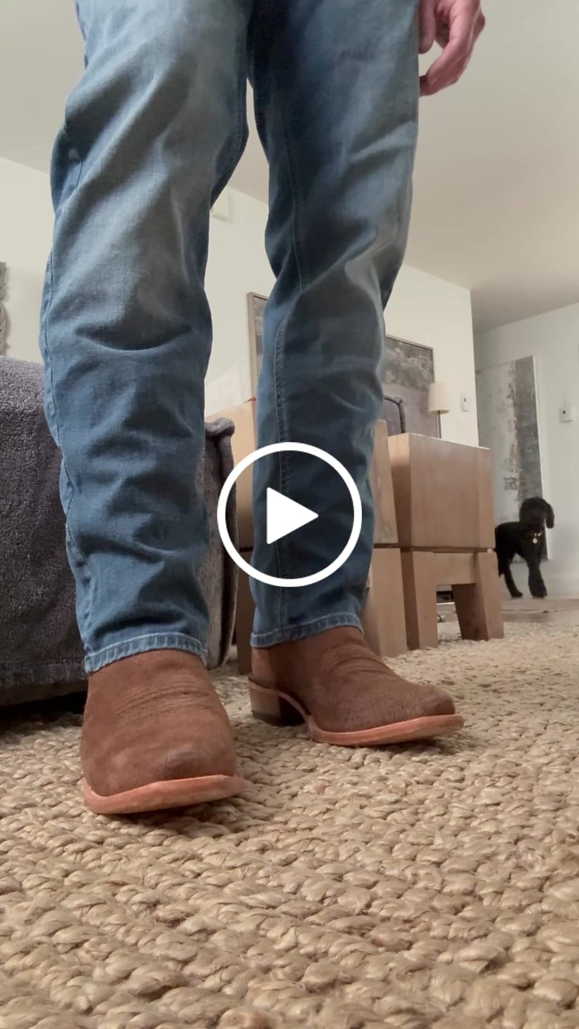 Customer video review of Ariat Men's Futurity Champ Cowboy Boot - CLEARANCE